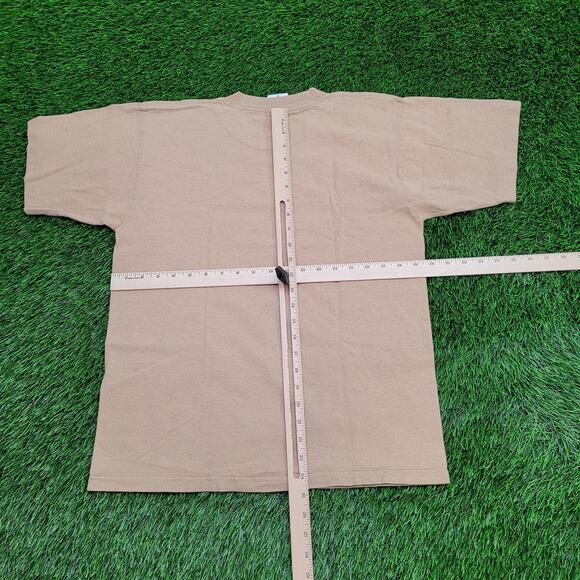 Free-Hug Shirt Womens Medium 20x26 Beige Statement - Picture 3 of 12